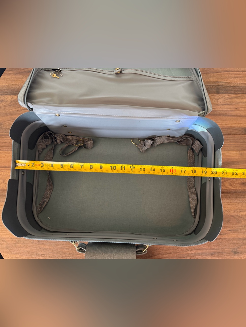Holiday Suit Case with lock & key! - Vintage - Picture 12 of 16